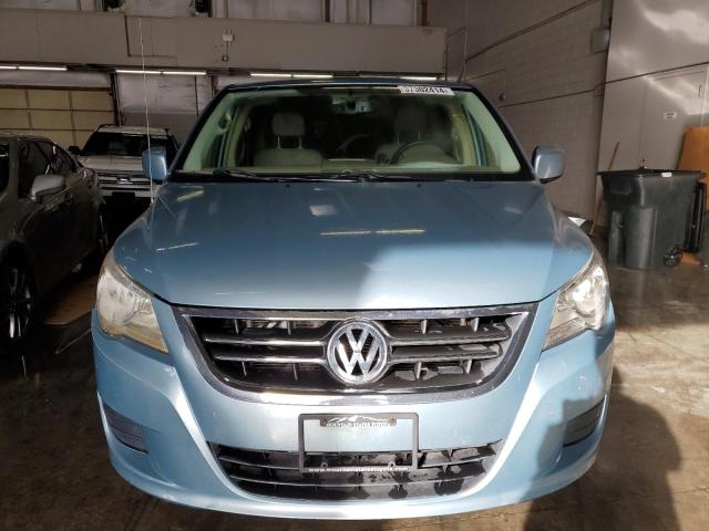 2V8HW34199R595041 - 2009 VOLKSWAGEN ROUTAN SE BLUE photo 5