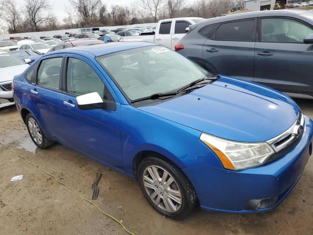 1FAHP3HN0BW143875 - 2011 FORD FOCUS SEL BLUE photo 4