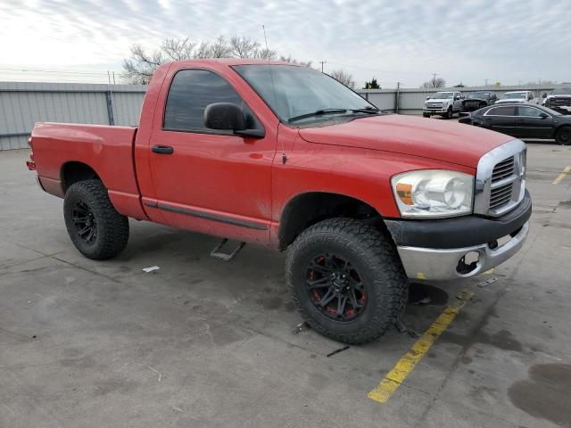 1D7HU16N38J176942 - 2008 DODGE RAM 1500 ST RED photo 4