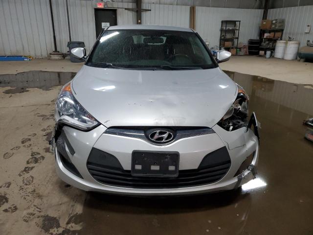 KMHTC6AD9GU259836 - 2016 HYUNDAI VELOSTER SILVER photo 5