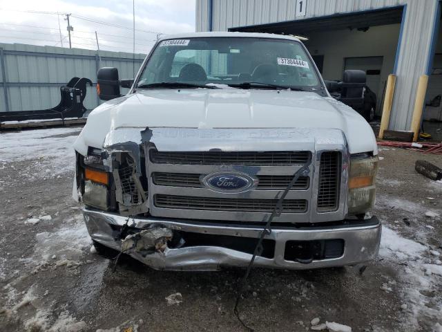 1FTNF2A57AEA92254 - 2010 FORD F250 SUPER DUTY WHITE photo 5