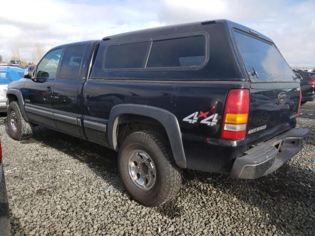 1GCGK29U31Z304074 - 2001 CHEVROLET SILVERADO K2500 BLACK photo 2