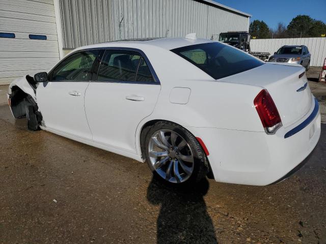 2C3CCAAG5KH727031 - 2019 CHRYSLER 300 TOURING WHITE photo 2