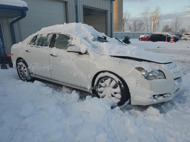 1G1ZE5E79BF105706 - 2011 CHEVROLET MALIBU LTZ WHITE photo 4