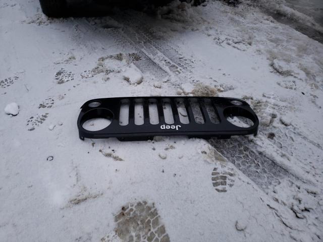 1C4HJWEGXFL500344 - 2015 JEEP WRANGLER U SAHARA BLACK photo 12