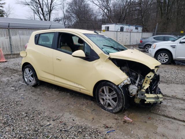 KL8CB6S9XDC574723 - 2013 CHEVROLET SPARK LS YELLOW photo 4