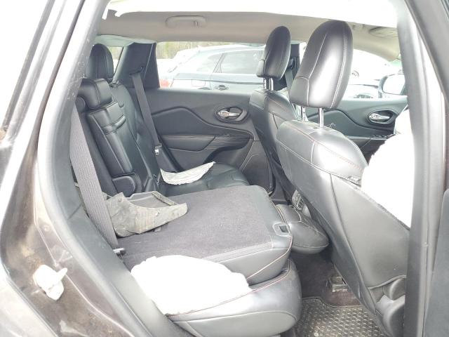 1C4PJMBS6GW226777 - 2016 JEEP CHEROKEE TRAILHAWK GRAY photo 11