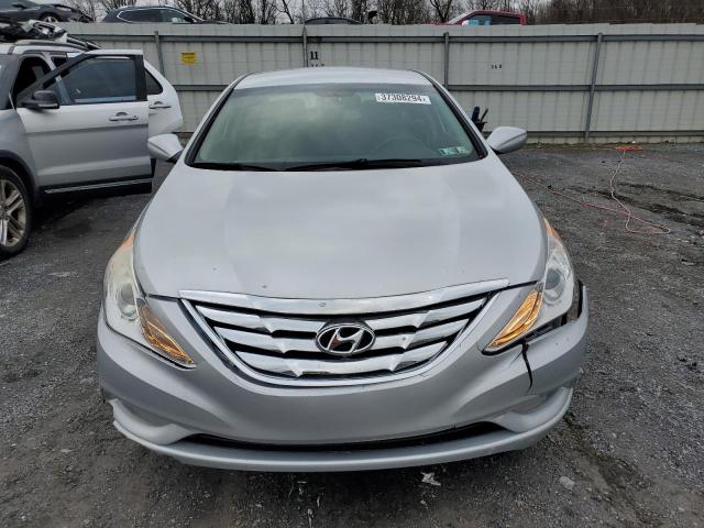 5NPEB4ACXDH714825 - 2013 HYUNDAI SONATA GLS SILVER photo 5