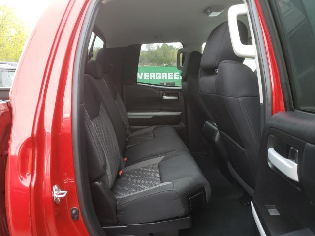 5TFUW5F1XJX703157 - 2018 TOYOTA TUNDRA DOUBLE CAB SR/SR5  photo 6