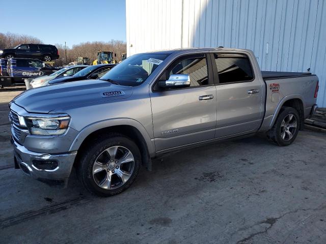 1C6SRFJT5KN654032 - 2019 RAM 1500 LARAMIE SILVER photo 1