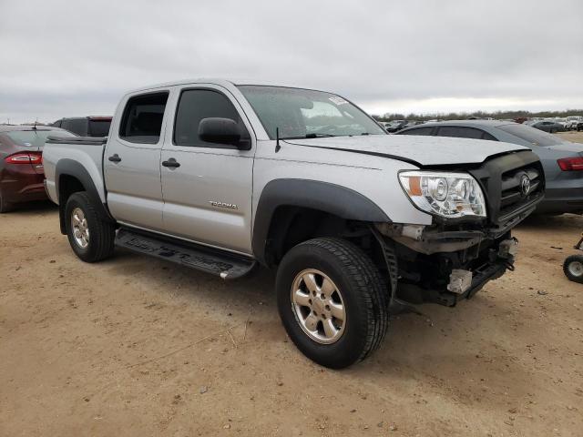 3TMJU62N78M065652 - 2008 TOYOTA TACOMA DOUBLE CAB PRERUNNER SILVER photo 4