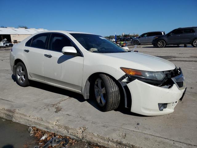 JH4CU26679C001567 - 2009 ACURA TSX WHITE photo 4