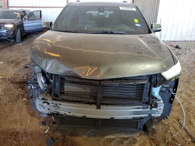 1GNERGKW6PJ224925 - 2023 CHEVROLET TRAVERSE LT GRAY photo 5