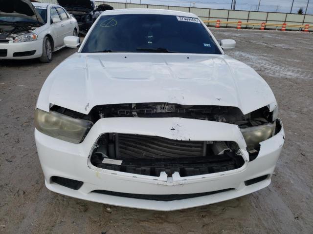 2C3CDXBG8DH701962 - 2013 DODGE CHARGER SE WHITE photo 5