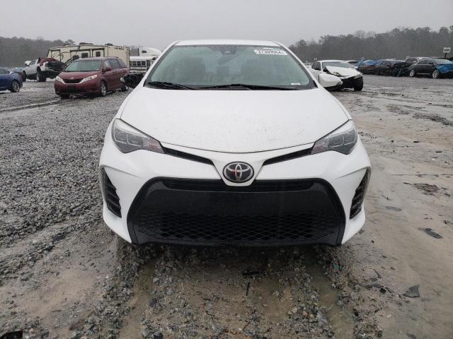 5YFBURHE0JP791039 - 2018 TOYOTA COROLLA L WHITE photo 5