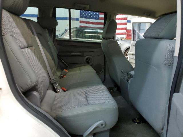 1J8HG48K76C237516 - 2006 JEEP COMMANDER 白色 照片 11