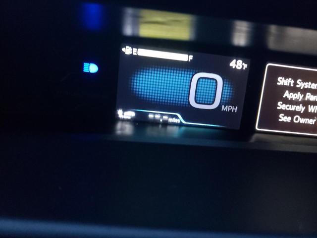 JTDKARFP7K3114870 - 2019 TOYOTA PRIUS PRIM 棕色 照片 9