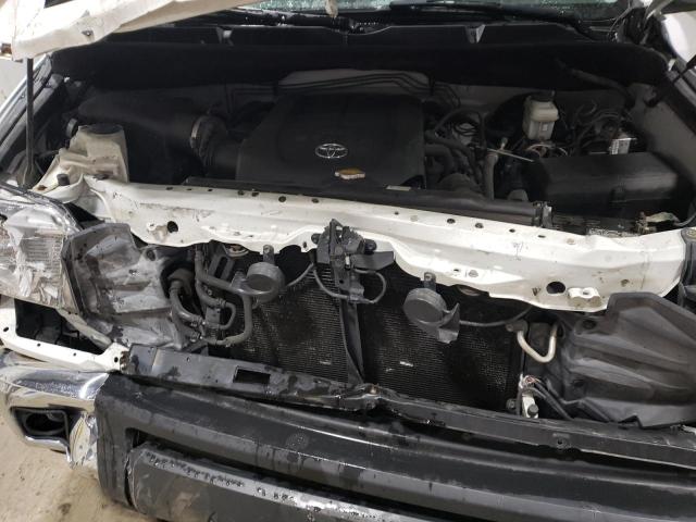 5TFUW5F14GX556214 - 2016 TOYOTA TUNDRA DOUBLE CAB SR/SR5 WHITE photo 11