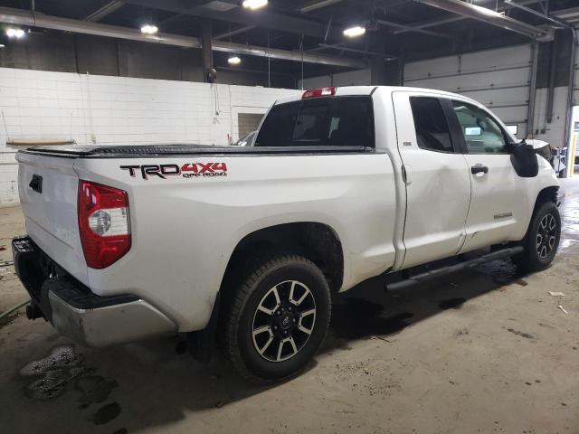 5TFUW5F14GX556214 - 2016 TOYOTA TUNDRA DOUBLE CAB SR/SR5 WHITE photo 3