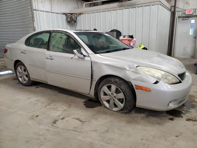 JTHBA30GX55130445 - 2005 LEXUS ES 330 SILVER photo 4