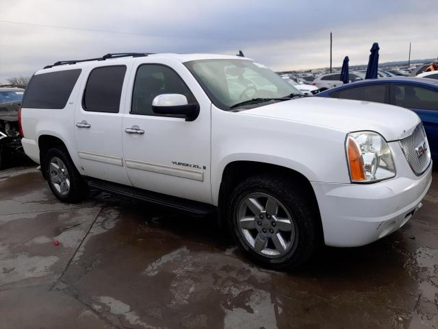 1GKFK36339R258226 - 2009 GMC YUKON XL K1500 SLT WHITE photo 4