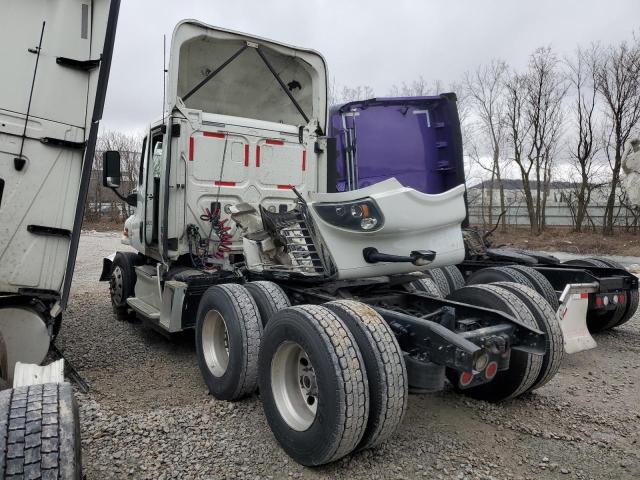 3AKGGEDR1HSHW8998 - 2017 FREIGHTLINER CASCADIA 1 WHITE photo 3