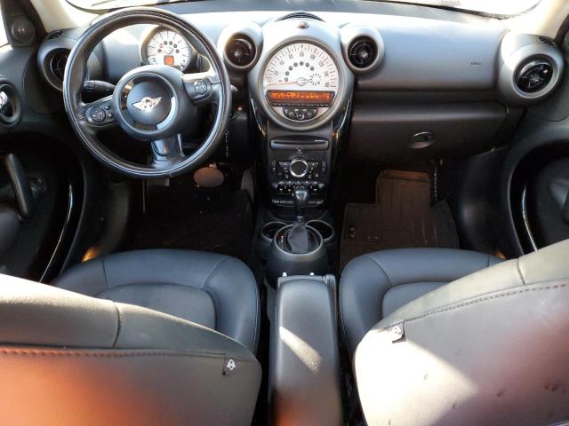 WMWZB3C54BWM00084 - 2011 MINI COOPER COUNTRYMAN BLACK photo 8