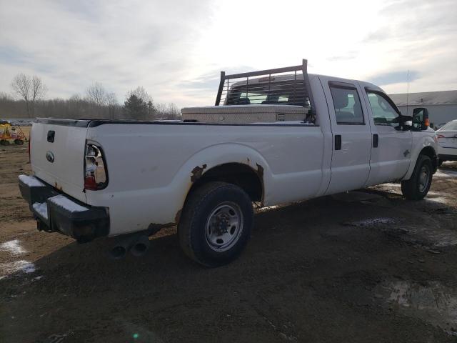 1FT7W2AT3BEB15635 - 2011 FORD F250 SUPER DUTY WHITE photo 3