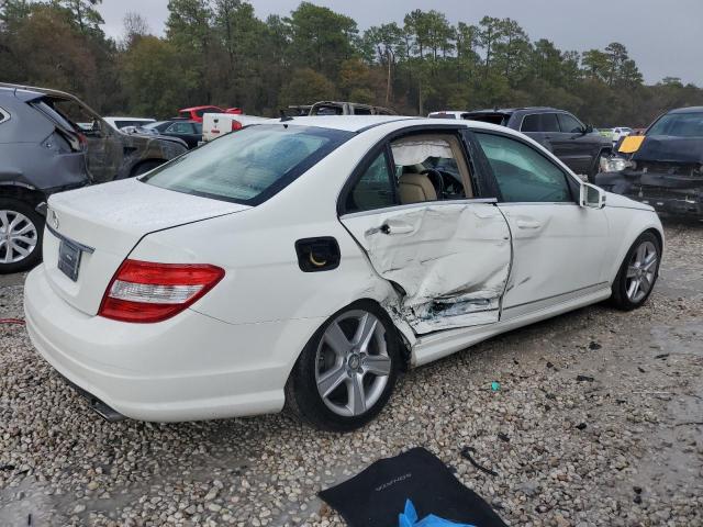 WDDGF5EB4AR092480 - 2010 MERCEDES-BENZ C 300 WHITE photo 3