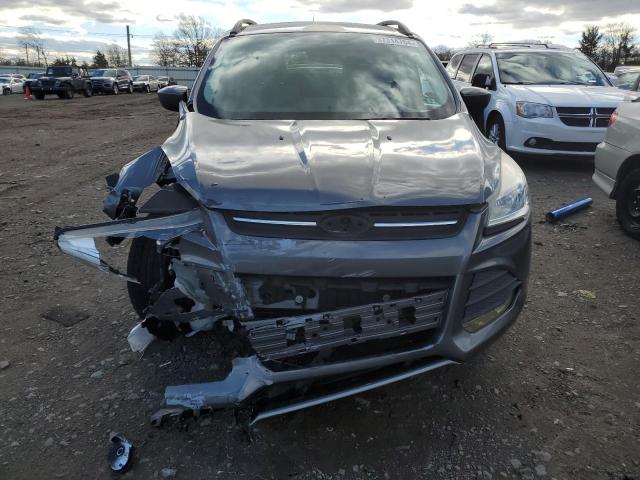 1FMCU9GX8EUC13749 - 2014 FORD ESCAPE SE GRAY photo 5