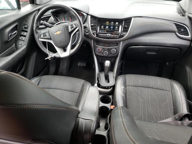 KL7CJLSB0KB756099 - 2019 CHEVROLET TRAX 1LT SILVER photo 8