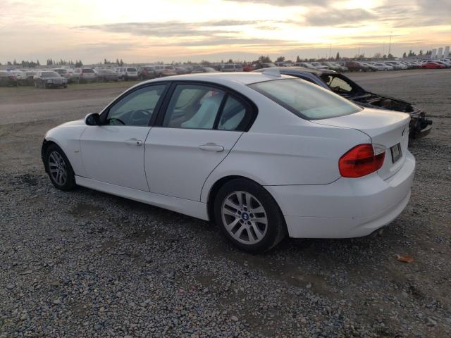 WBAVA37577NE26352 - 2007 BMW 328 I WHITE photo 2