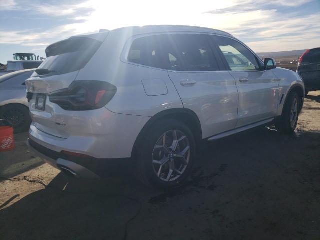 5UX53DP01N9L16423 - 2022 BMW X3 XDRIVE30I WHITE photo 3