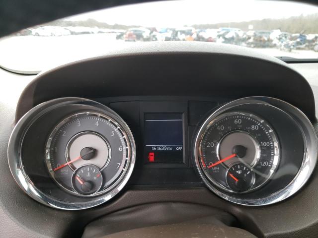 2A4RR8DG2BR780055 - 2011 CHRYSLER TOWN & COU TOURING L WHITE photo 9