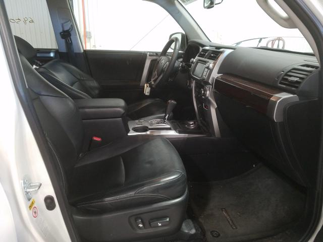 JTEBU5JR4G5341935 - 2016 TOYOTA 4RUNNER SR5/SR5 PREMIUM 白色 照片 5