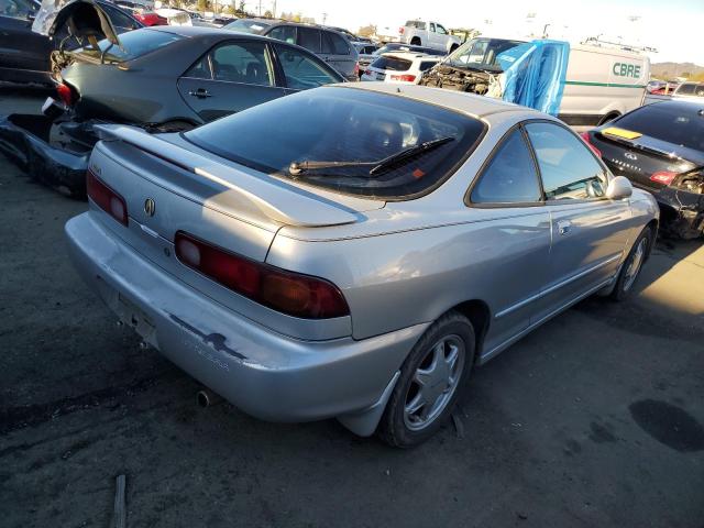 JH4DC4466TS007671 - 1996 ACURA INTEGRA SE SILVER photo 3