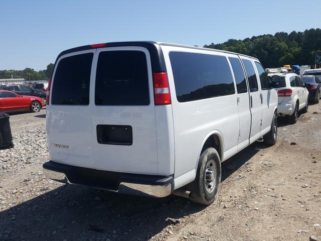 1GAZGPFG0J1323288 - 2018 CHEVROLET EXPRESS G3500 LT  photo 4