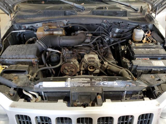 1J4GL48K75W714063 - 2005 JEEP LIBERTY SPORT SILVER photo 11