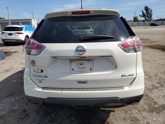 5N1AT2MV0FC811510 - 2015 NISSAN ROGUE S WHITE photo 6