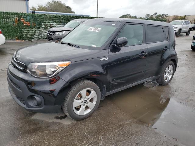 KNDJN2A21J7888929 - 2018 KIA SOUL BLACK photo 1