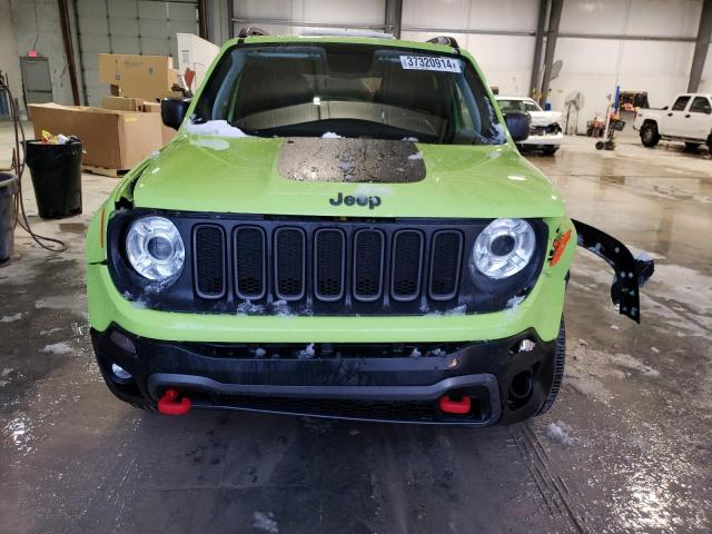 ZACCJBCB8JPH26526 - 2018 JEEP RENEGADE TRAILHAWK GREEN photo 5