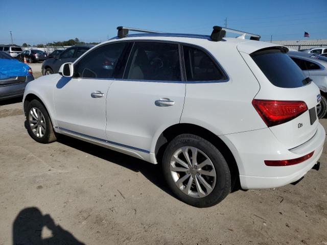 WA1CFAFPXFA102215 - 2015 AUDI Q5 PREMIUM WHITE photo 2