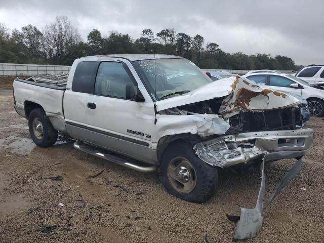 3B7HC13Z81M271624 - 2001 DODGE RAM 1500 WHITE photo 4