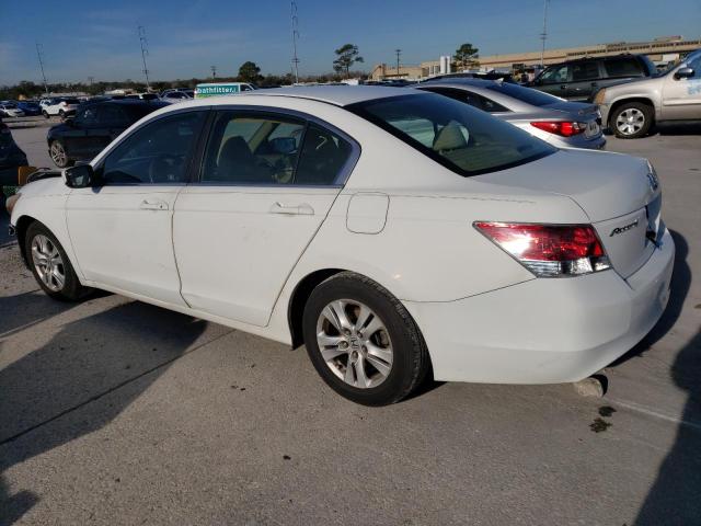 1HGCP2F47AA041379 - 2010 HONDA ACCORD LXP WHITE photo 2