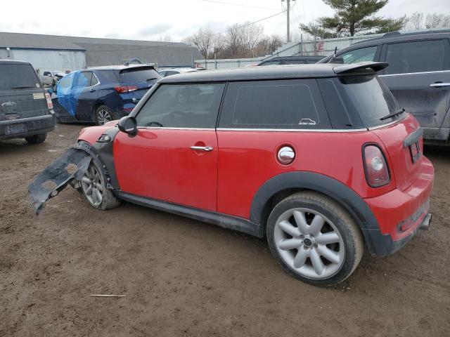 WMWMF7C5XATX41883 - 2010 MINI COOPER S RED photo 2