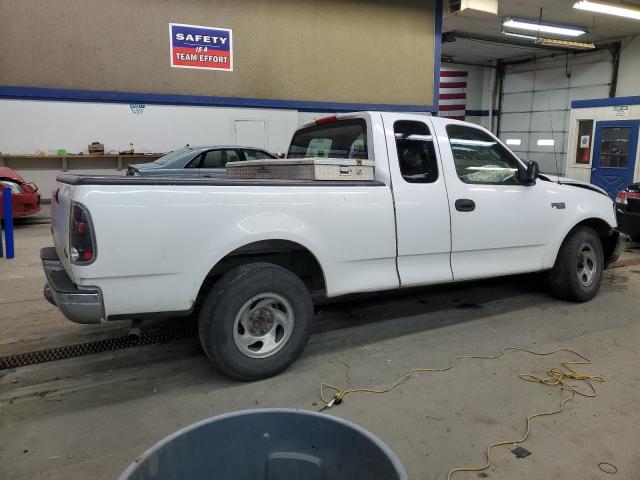 1FTZX1723WNB05482 - 1998 FORD F150 WHITE photo 3