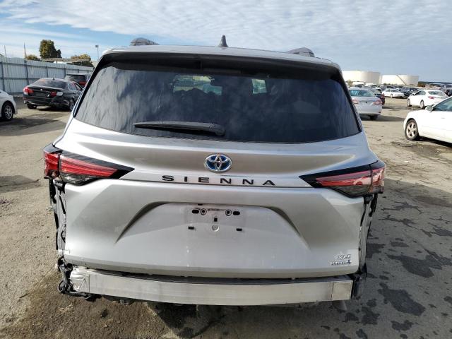 5TDJRKEC9NS076863 - 2022 TOYOTA SIENNA XLE SILVER photo 6