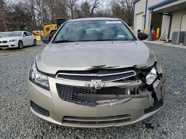 1G1PA5SG8D7162886 - 2013 CHEVROLET CRUZE LS GOLD photo 5