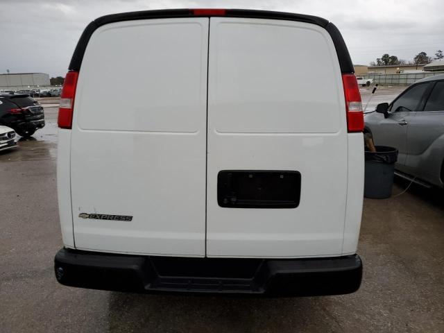 1GCWGAFP4L1117840 - 2020 CHEVROLET EXPRESS G2 WHITE photo 6