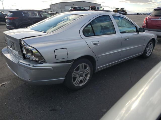 YV1RS592762553108 - 2006 VOLVO S60 2.5T SILVER photo 3